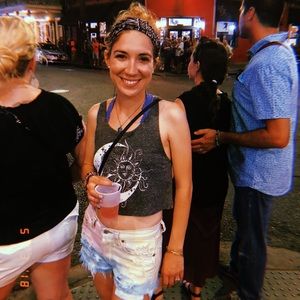 Meet your Posher, Alexandra